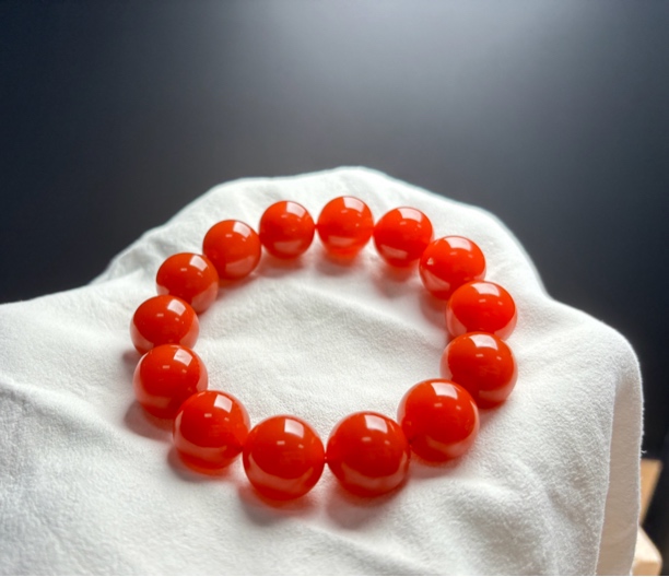 保山原矿南红手串收藏级别南红玛瑙柿子红手串单圈鸿运当头精美