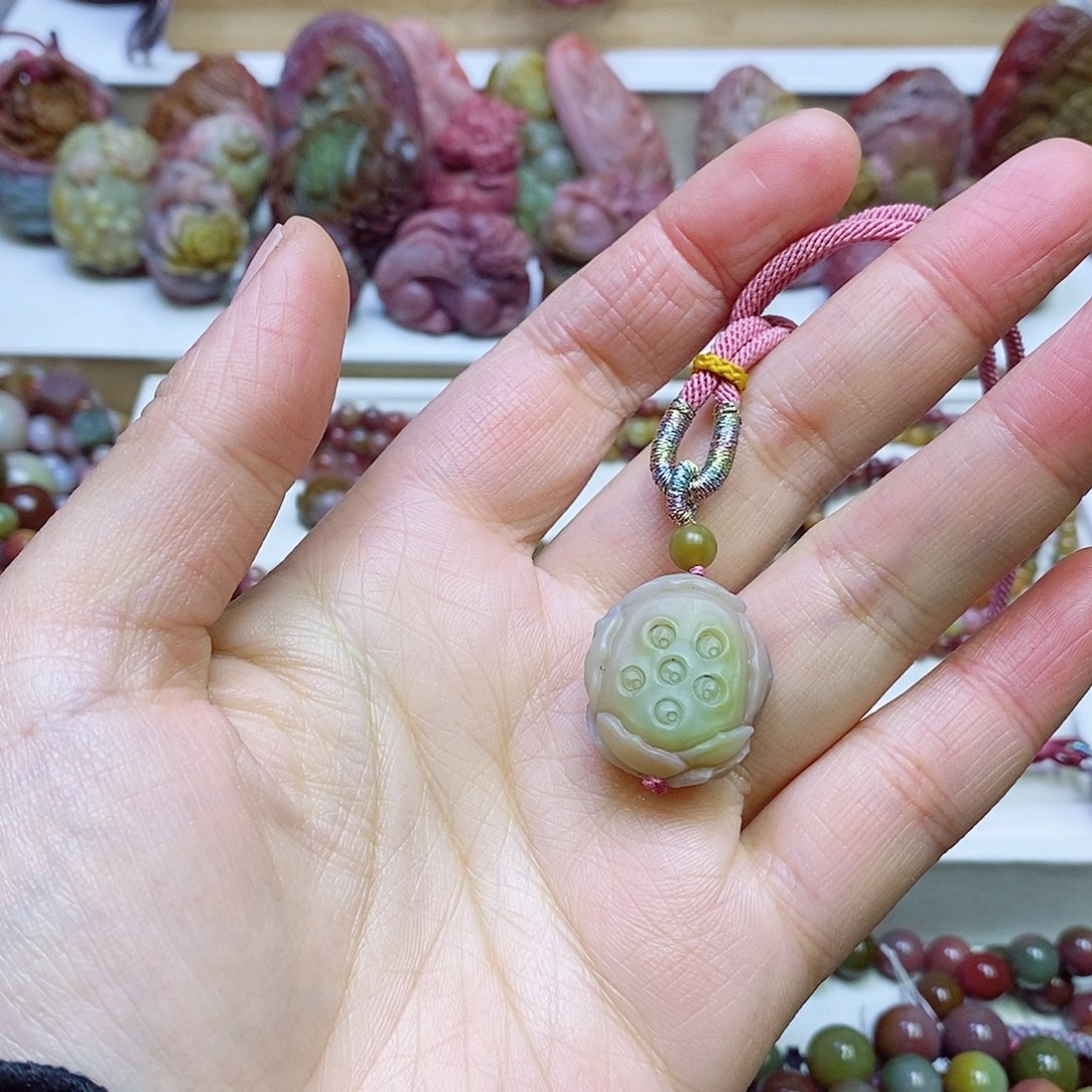 玛瑙/玉髓盐源玛瑙手链未镶嵌