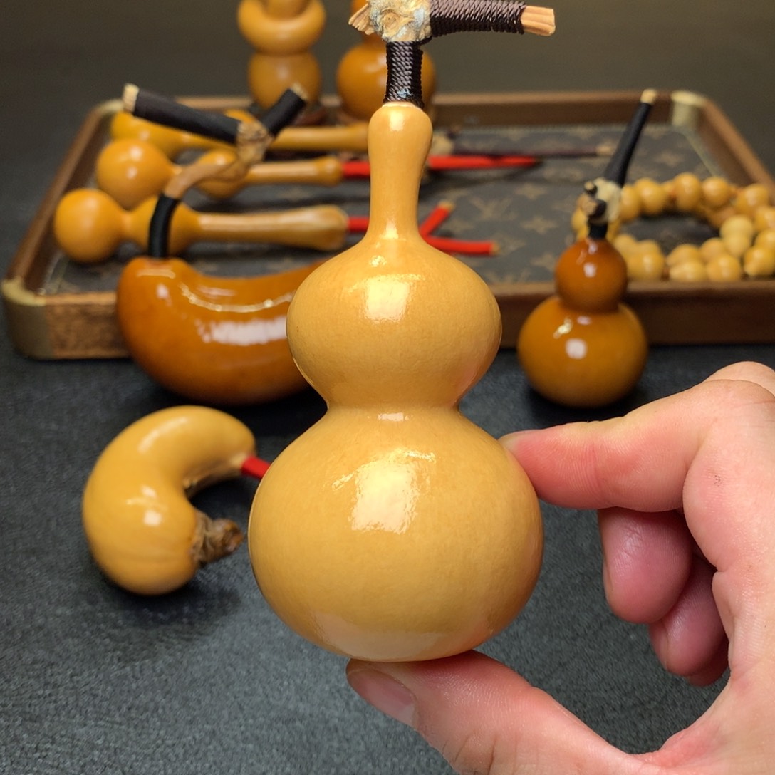 十*?天然植物保护研究所所长