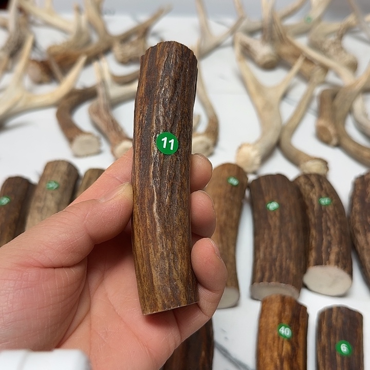 香榧木工艺品鹿角