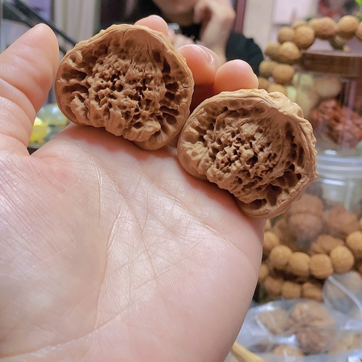 【闪购商品】文玩核桃手串45蛇头