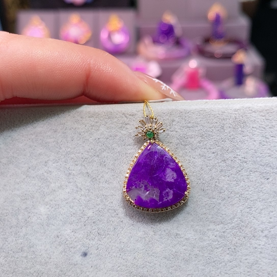 苏纪石（舒俱来）18K金镶嵌吊坠(不含链)