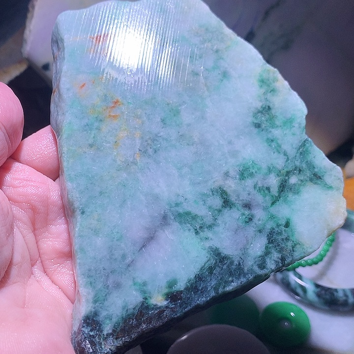 颈饰未镶嵌翡翠边角料