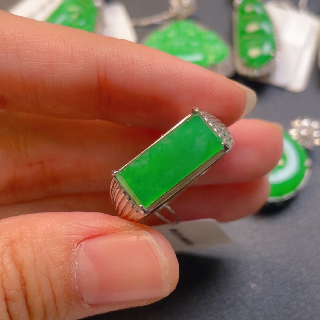 翡翠银S925镶嵌吊坠(不含链)戒指