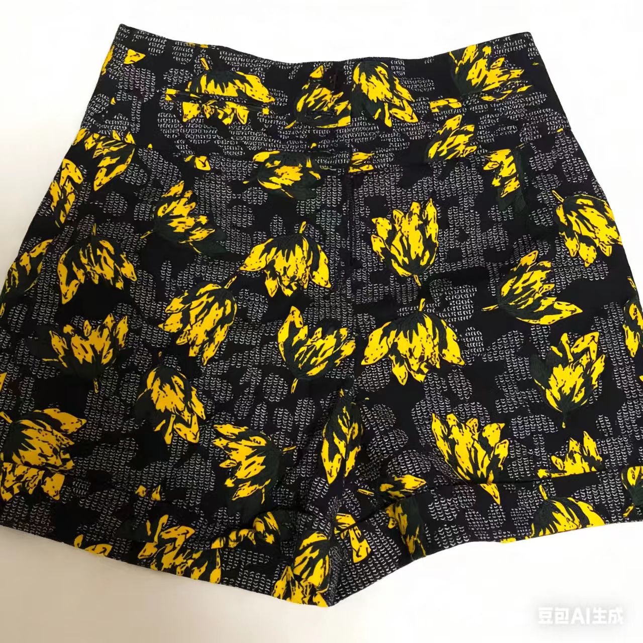 不支持退换/短裤5100012