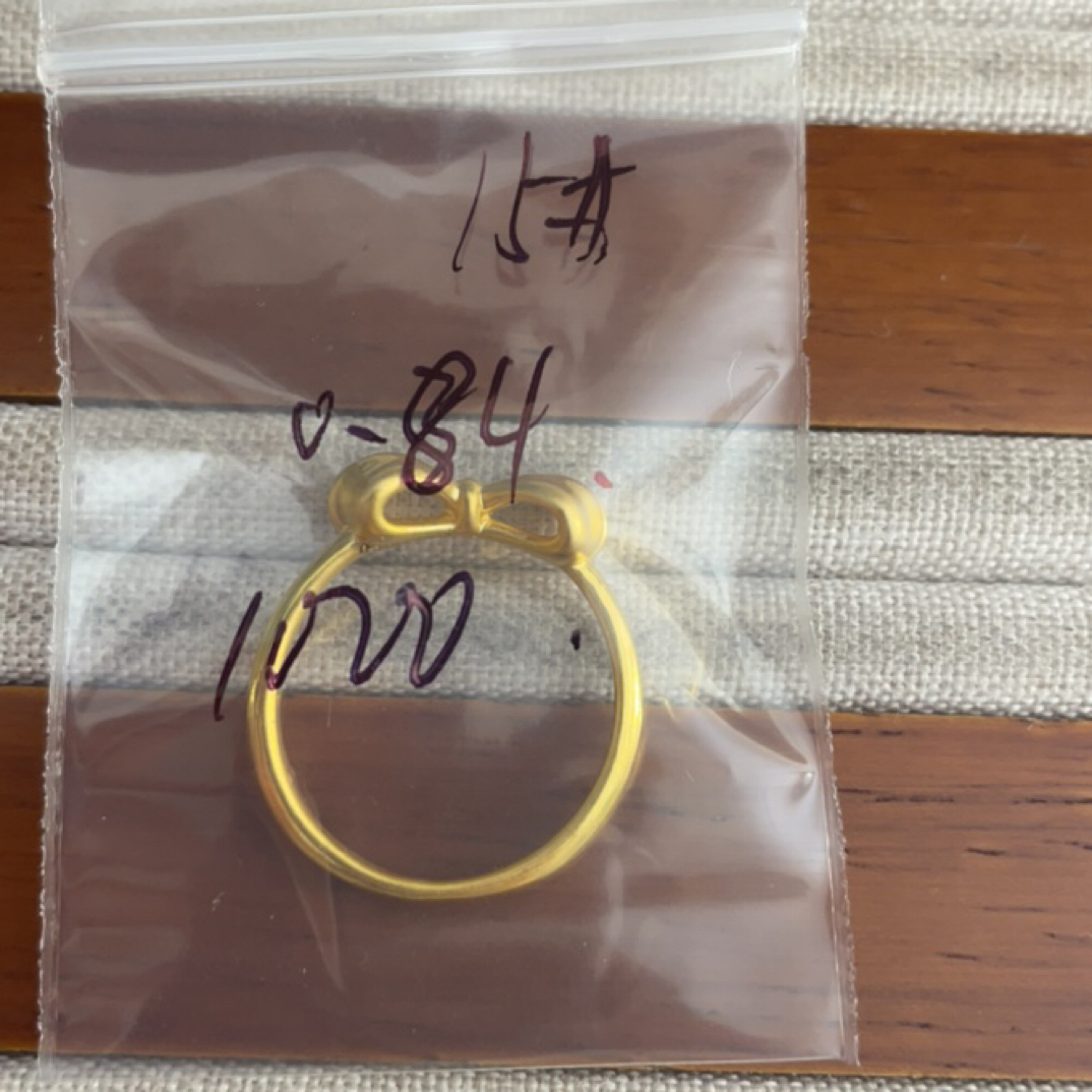 克重0.84 15号 蝴蝶结戒指 足金999