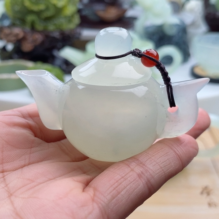 岫玉四大名玉手把壶未镶嵌