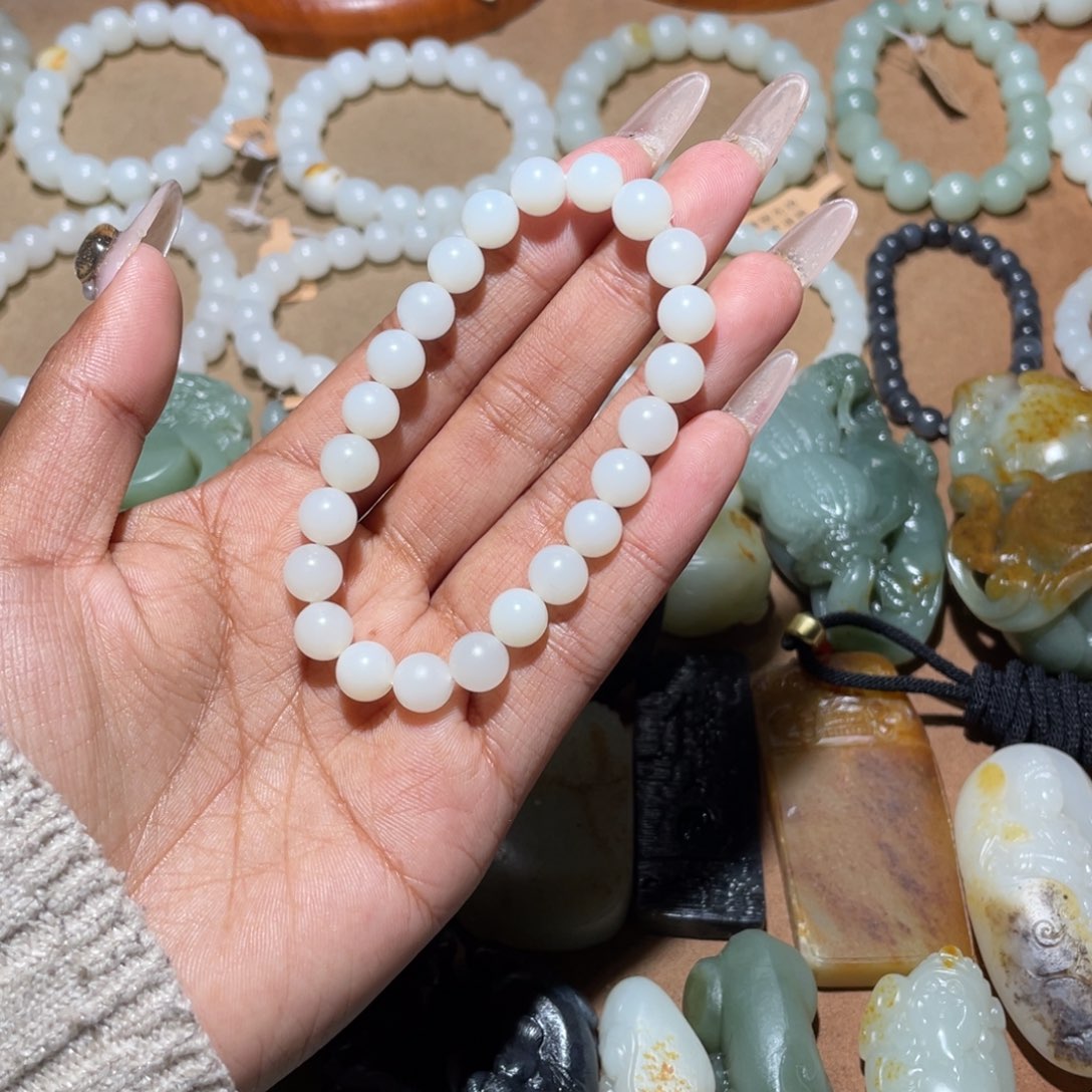 和田玉米达卡8未镶嵌