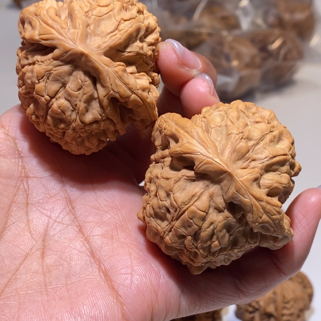 吊坠文玩核桃狮子