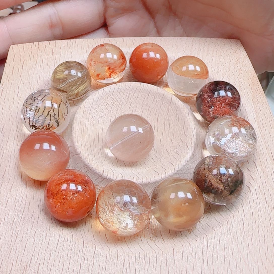 妞***妞水晶手串未镶嵌兔毛幽灵卡15打孔不退货