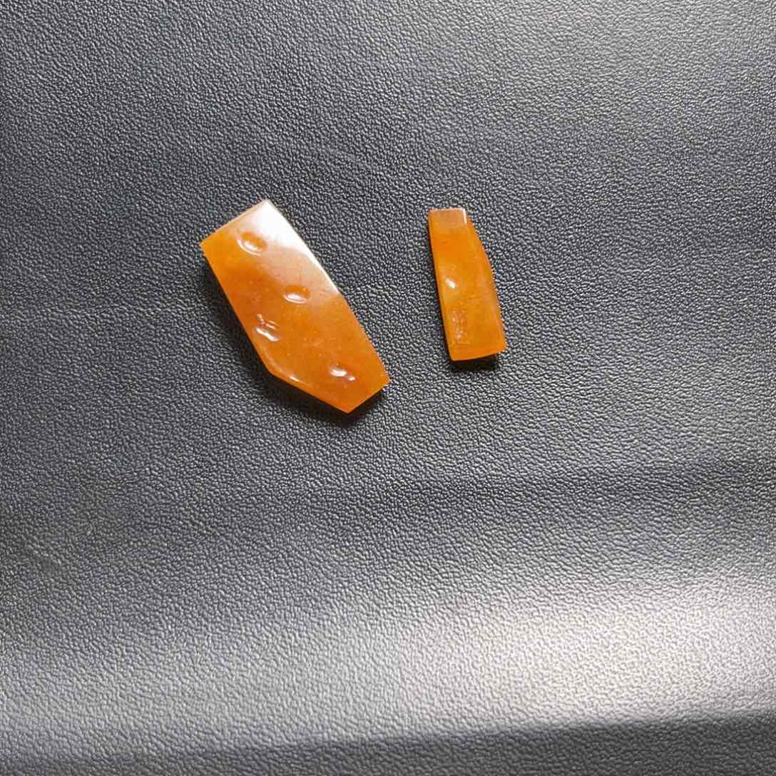 定制翡翠未镶嵌红黄翡