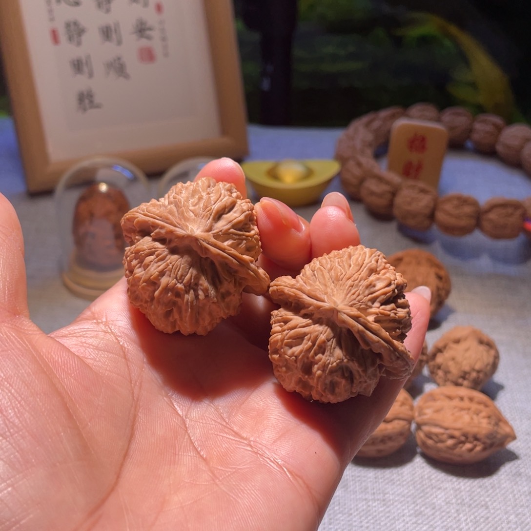 桃核把件模**可全品三角白