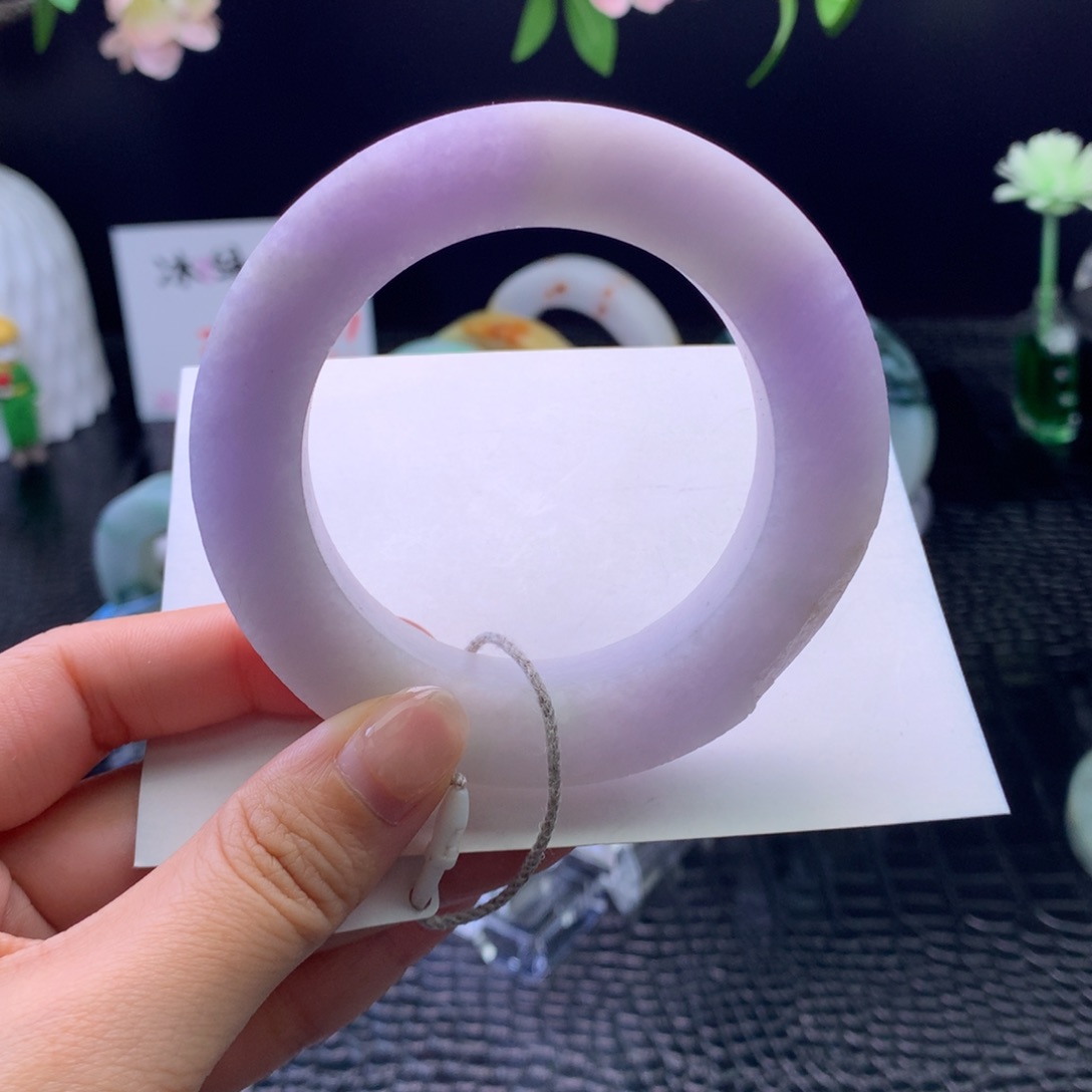 定制翡翠未镶嵌手镯