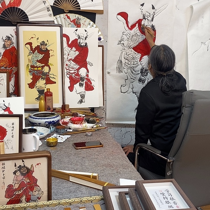 玩***床国画轴张老师画画