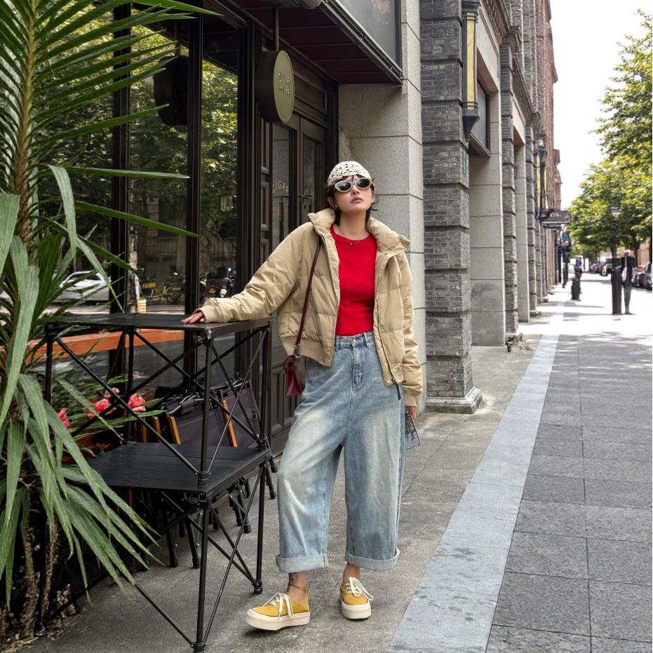 2025冬季新款撞色羽绒服女短款立领纯色加厚宽松白鸭绒小个子外套