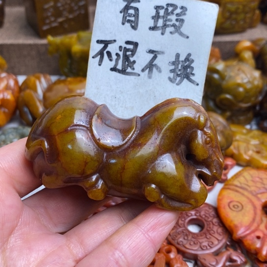 蛇纹石玉未镶嵌颈饰24