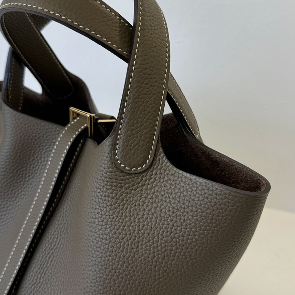 TOGO牛皮手拎手提手腕‘大容量篮子女包