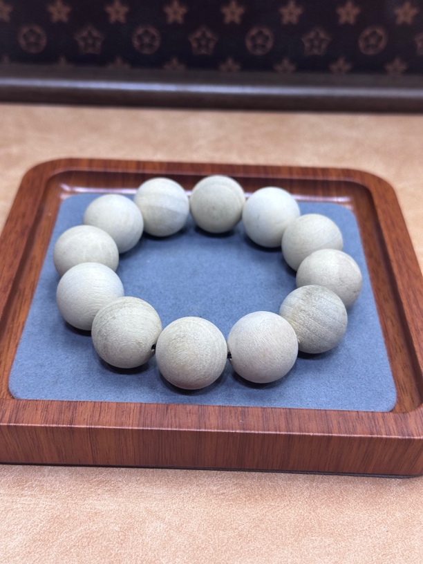 高油高密文玩沉香木质手串G28