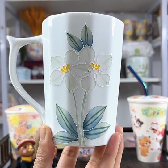 手绘高温釉下彩陶瓷