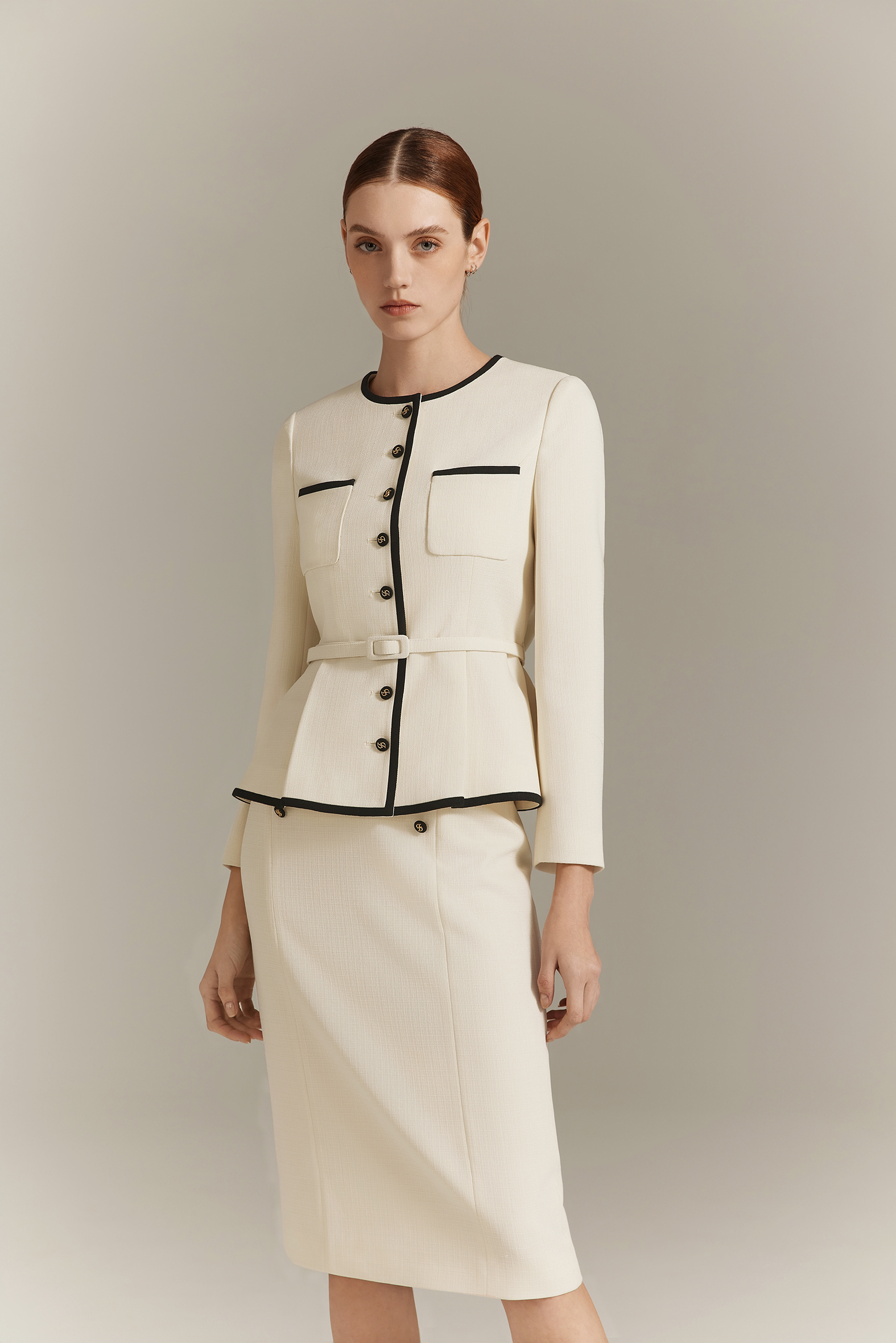 莫笙气质长袖白色短款上衣