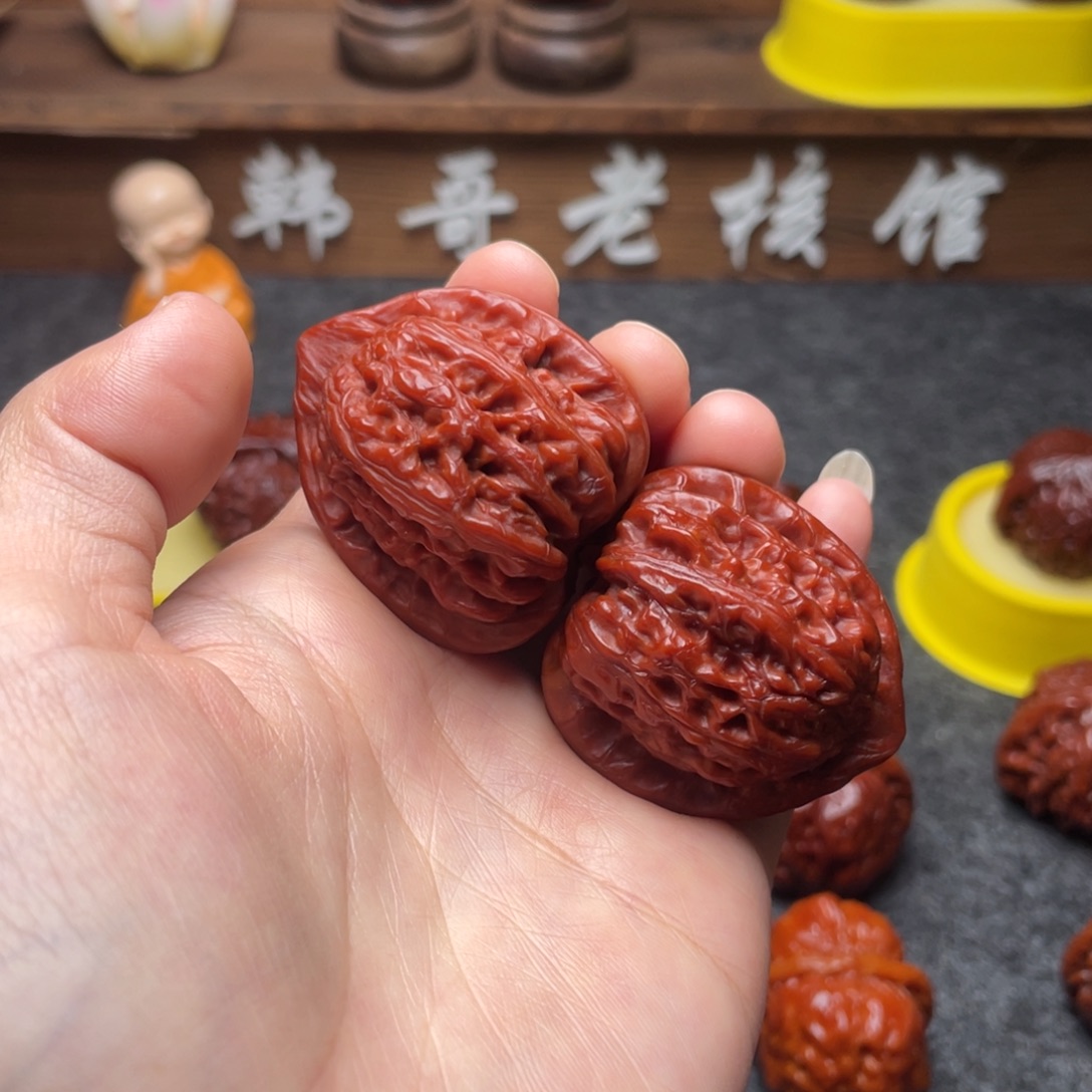 文玩核桃吊坠文玩核桃 手把件 赤龙鸡心 38
