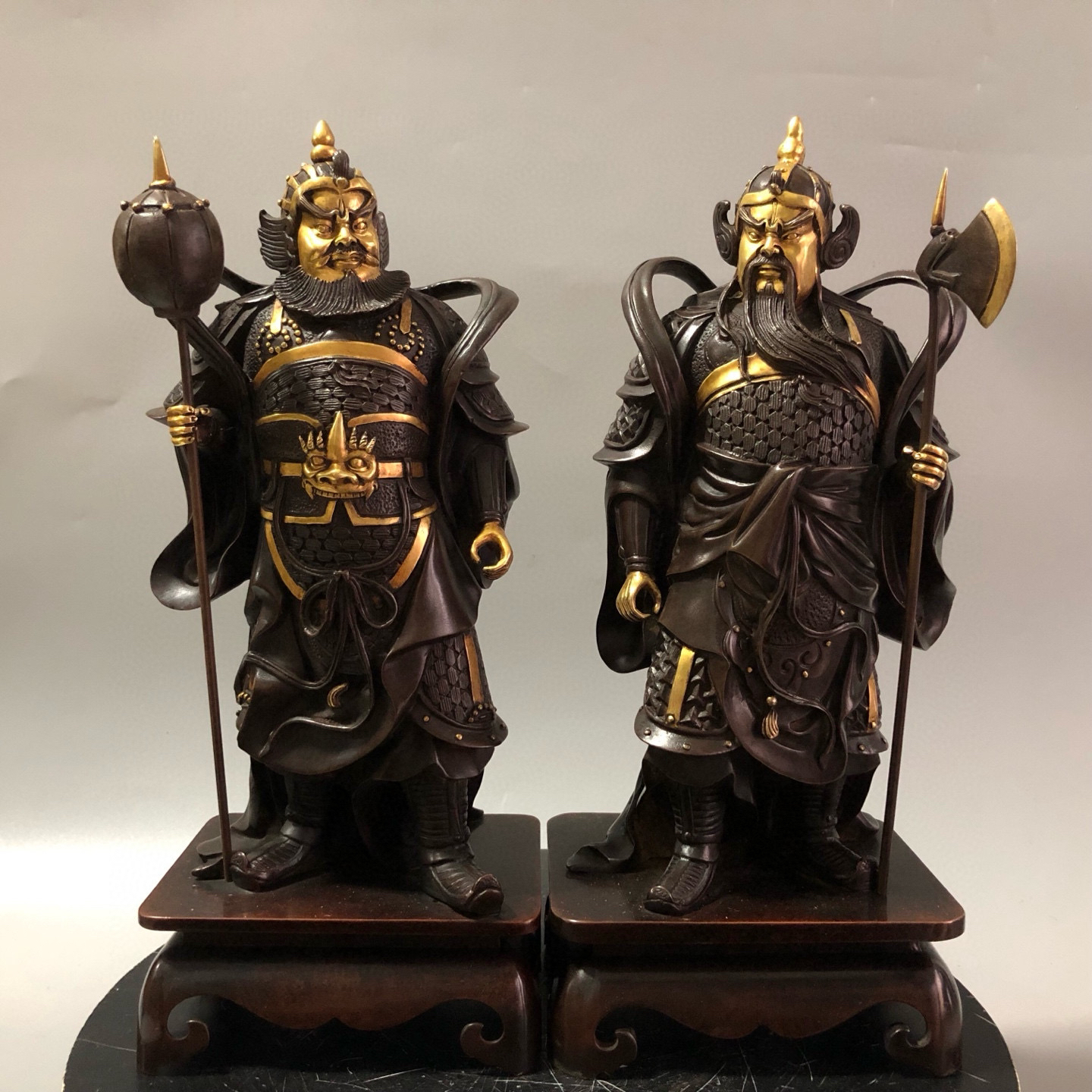 紫铜鎏金门神一对