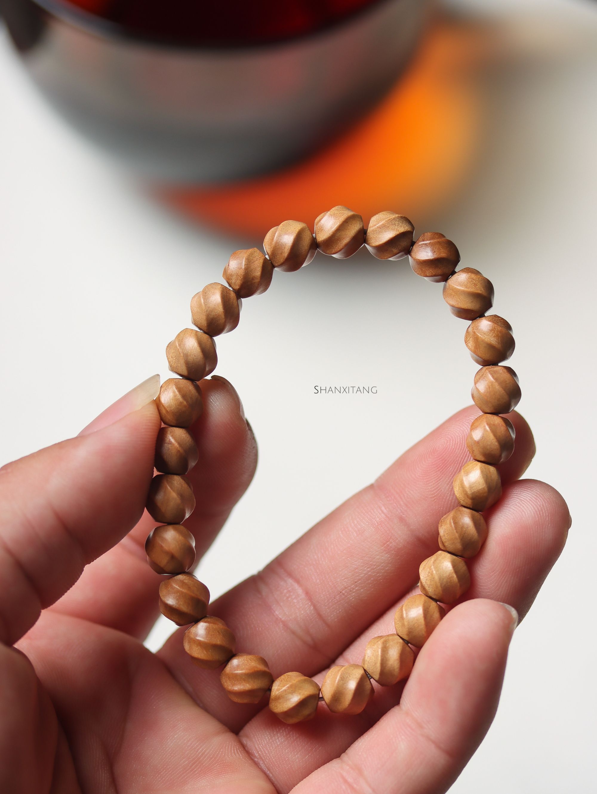 【山稀堂·扭纹系列】印度老山檀香8x8.5mm｜风吟