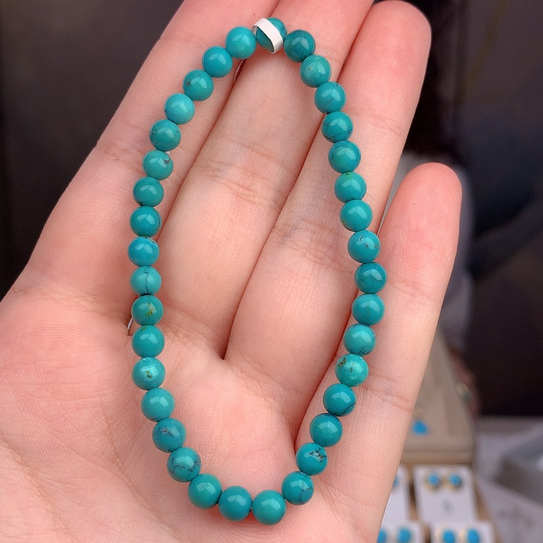 绿松石手串未镶嵌