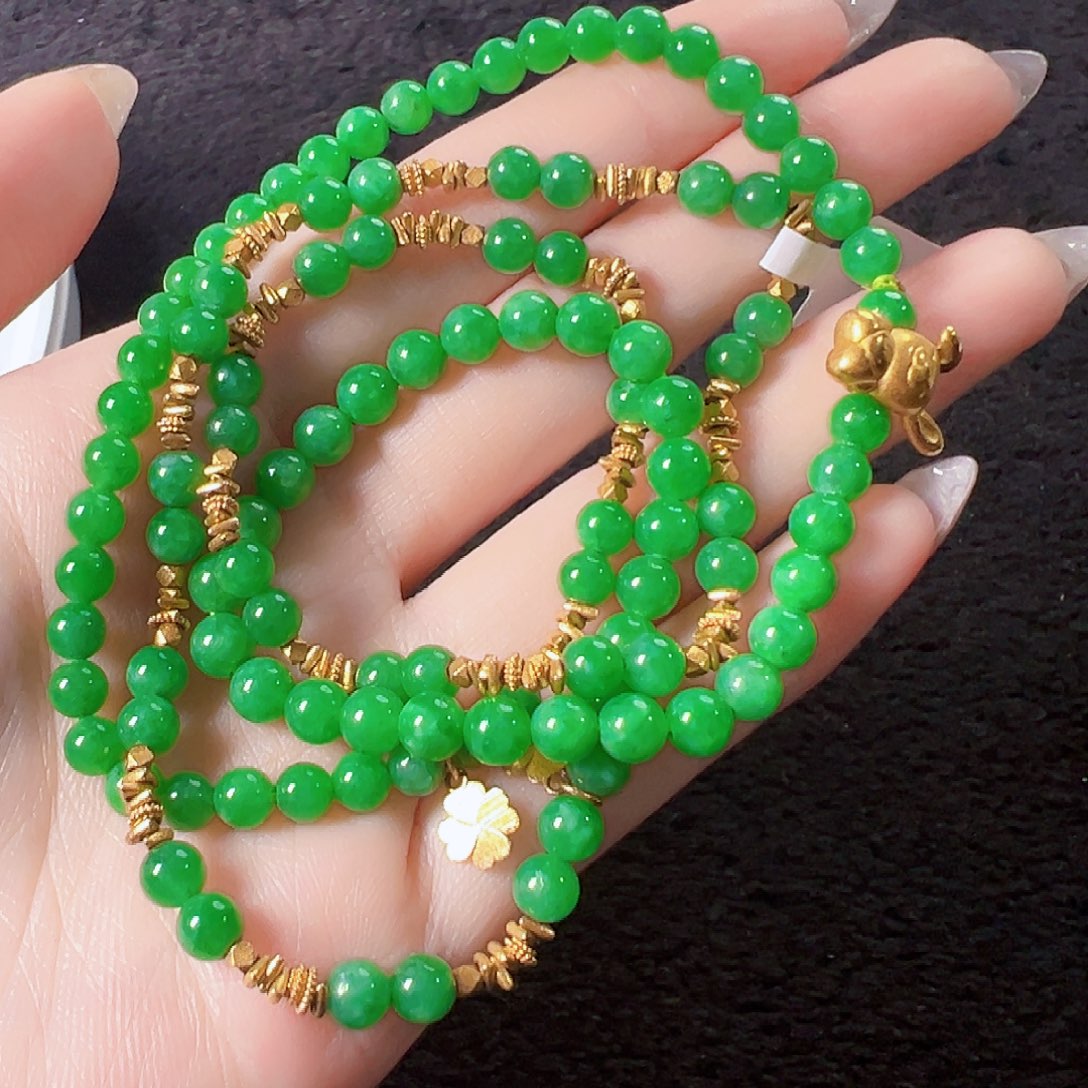 翡翠颈饰未镶嵌签收后24小时鉴赏期，过时不退