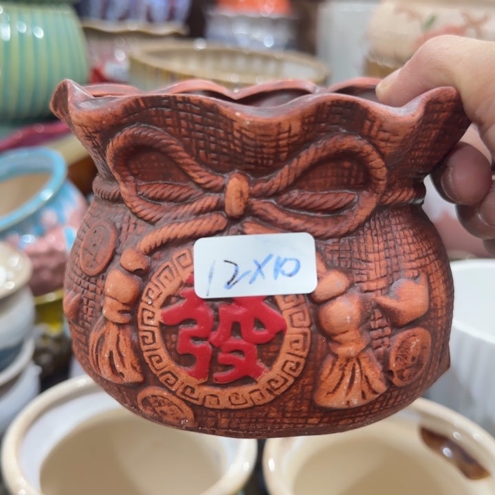 凑9块包邮，有孔，陶瓷花盆