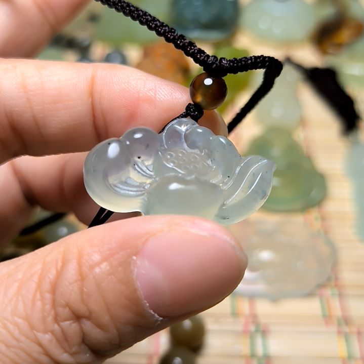 岫玉未镶嵌吊坠(不含链)3**C