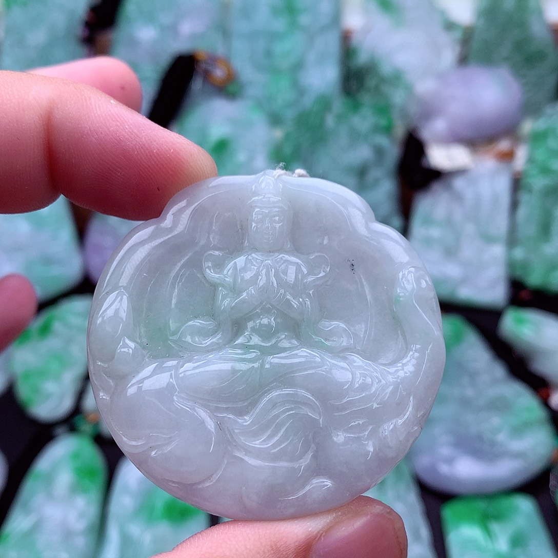 吊坠(不含链)未镶嵌翡翠