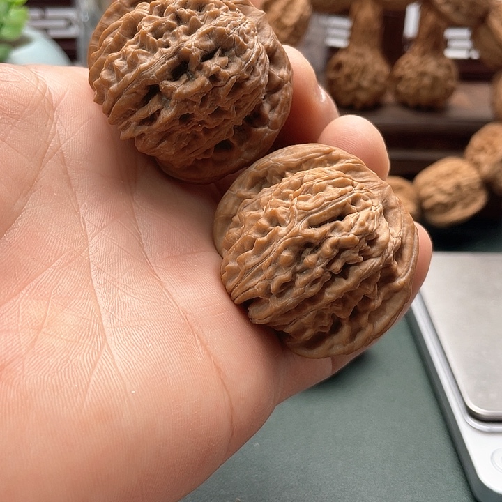 文玩核桃吊坠44四座楼