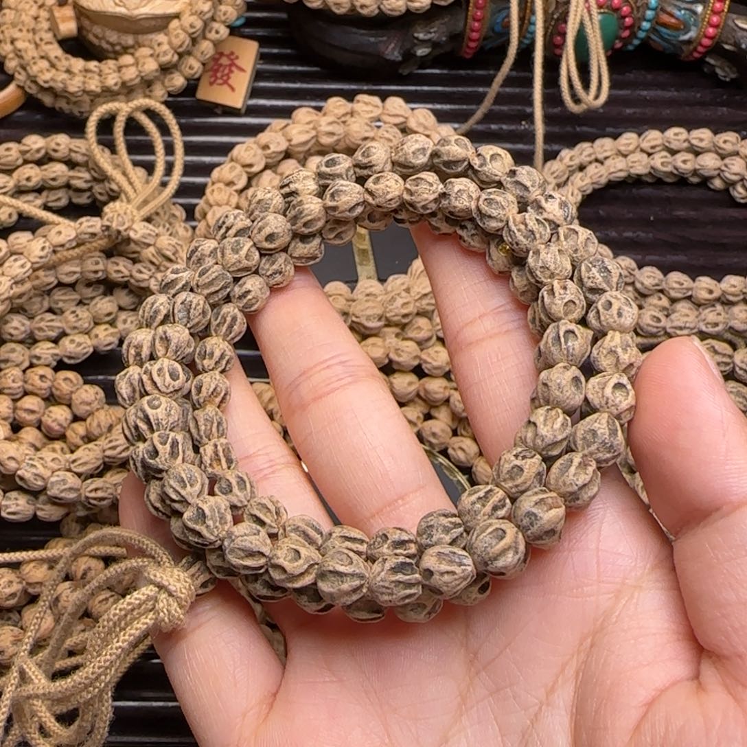 柏香籽/百香籽吊坠大***市