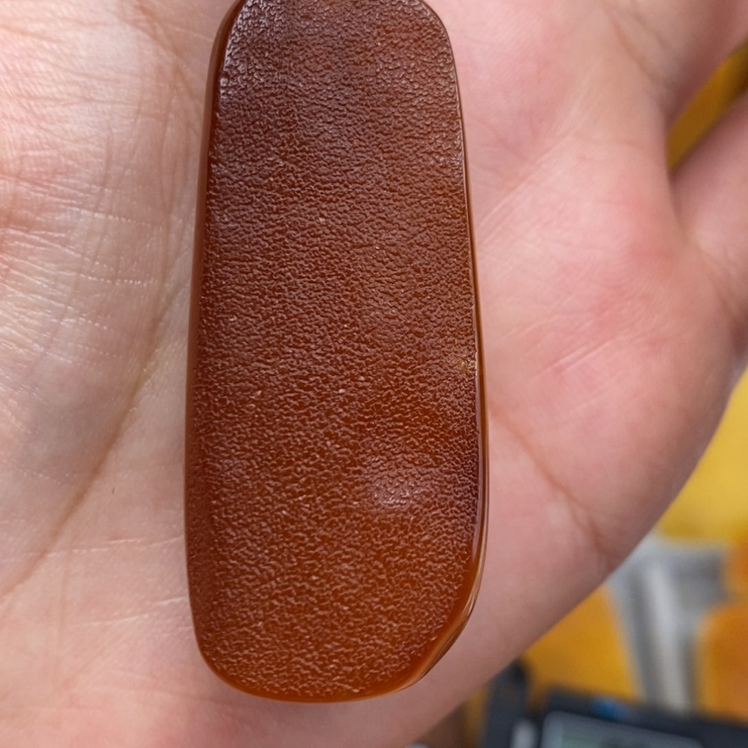 琥珀吊坠(赠链)未镶嵌