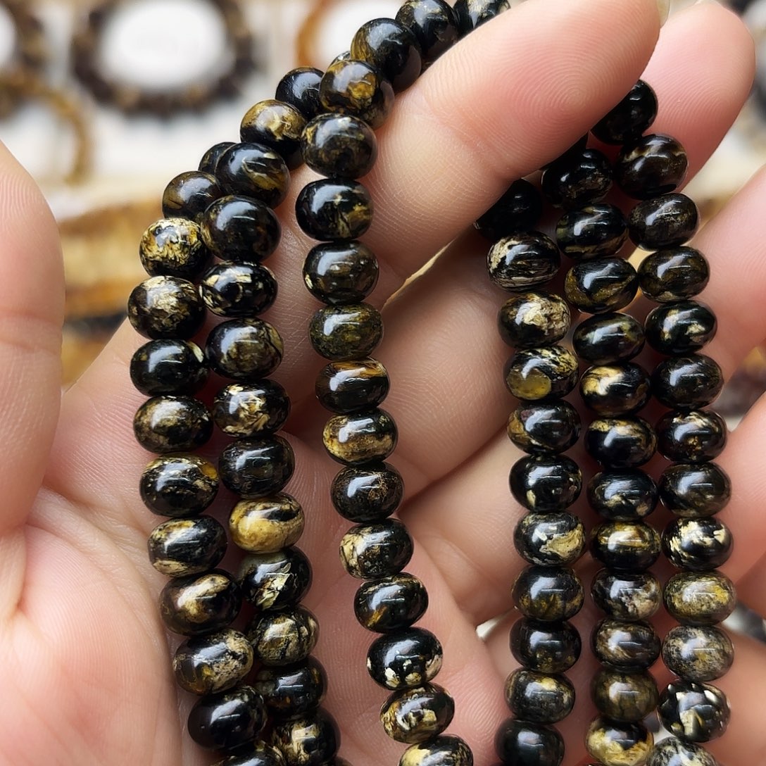 琥珀未镶嵌裸石八91397