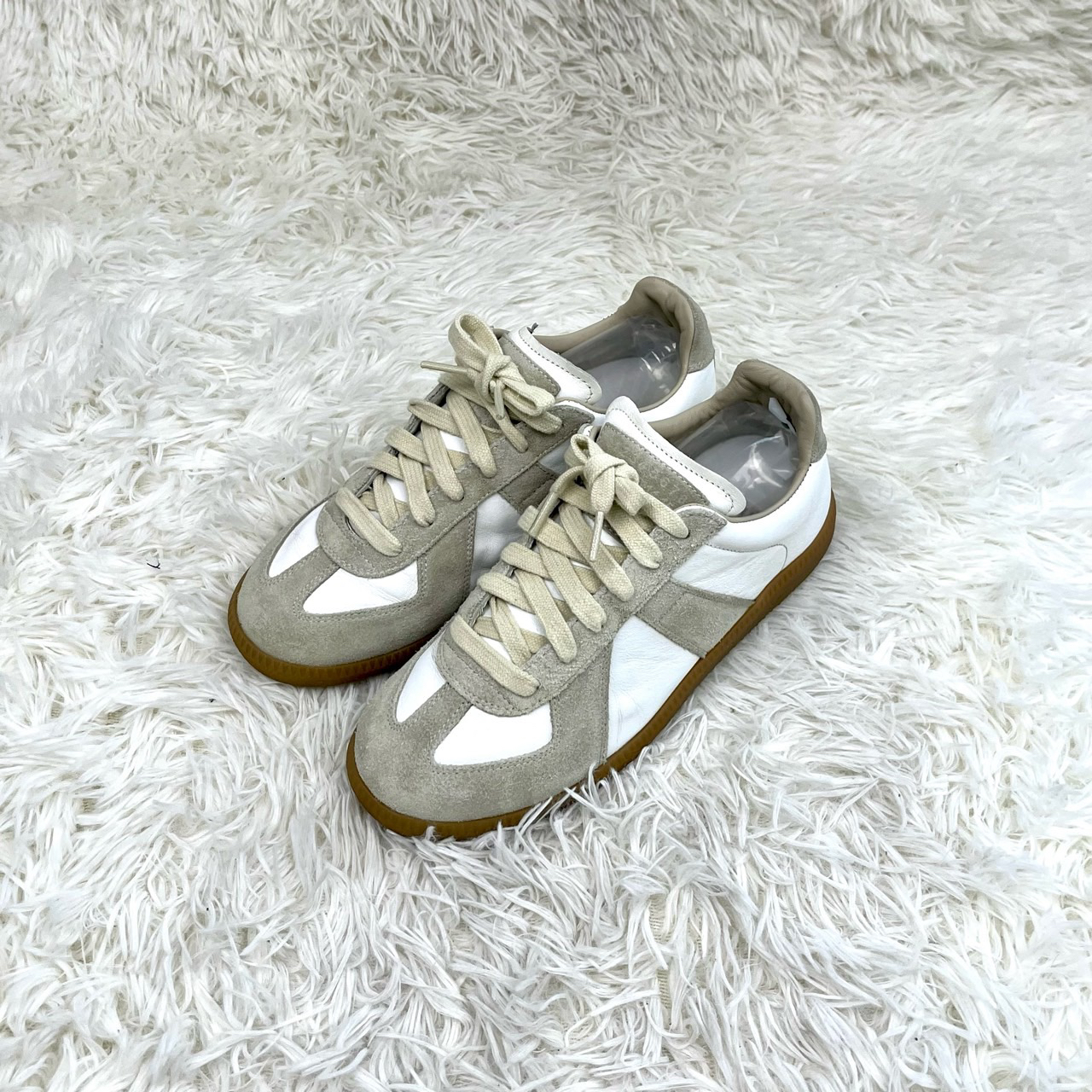 95新 Maison Margiela/梅森马吉拉 灰白麂皮休闲鞋36.5码13005073