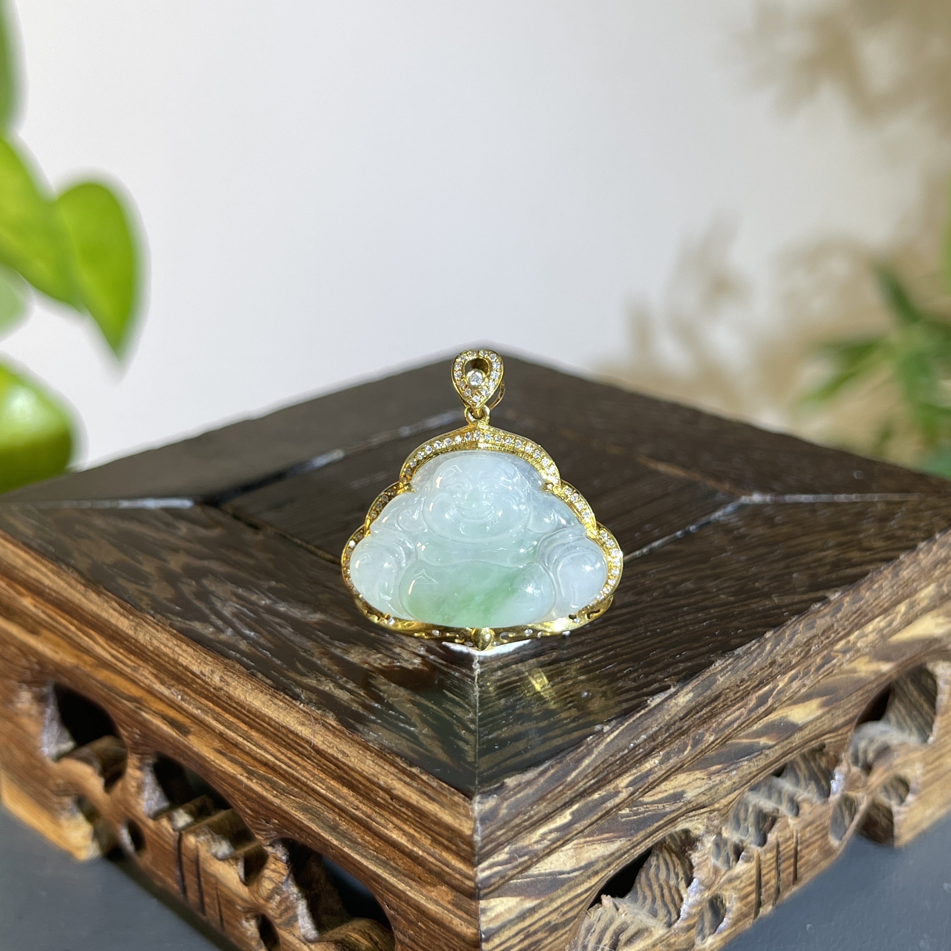 JTB16-103 天然缅甸A货翡翠 18K含钻镶嵌佛公