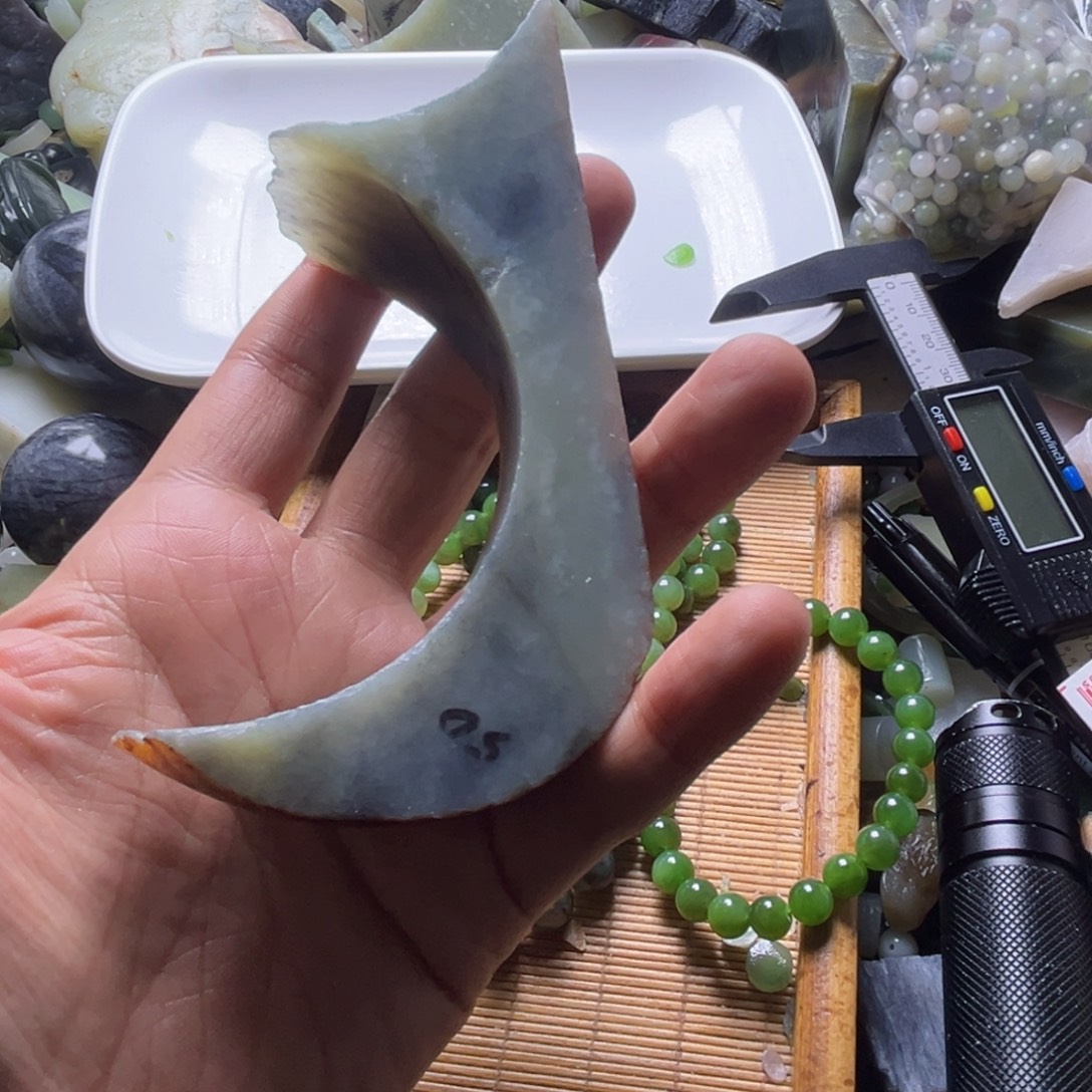 岁***月和田玉（糖玉）未镶嵌挂件
