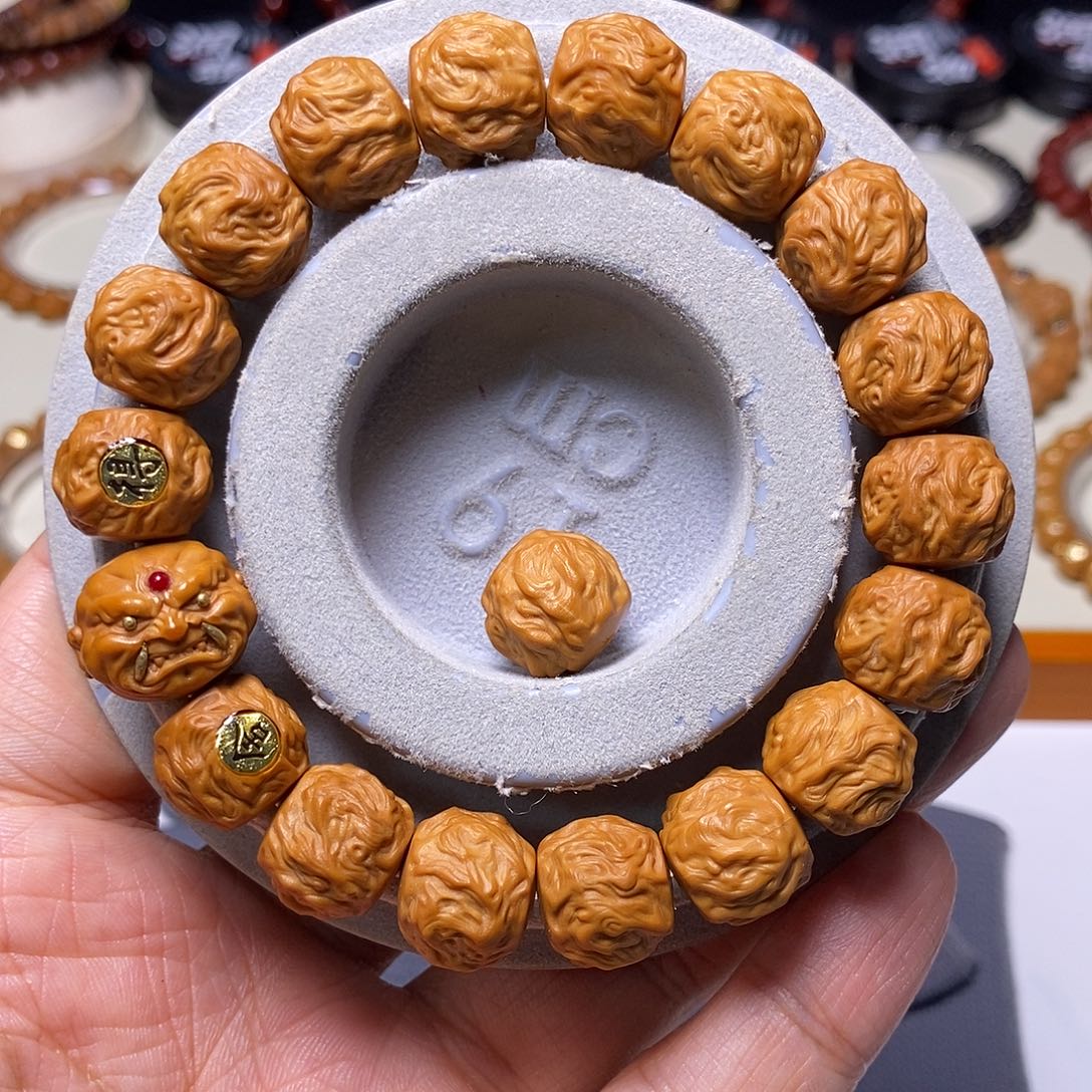手串猴头核桃獠牙恶僧龙蛇之变尺寸14左右全品