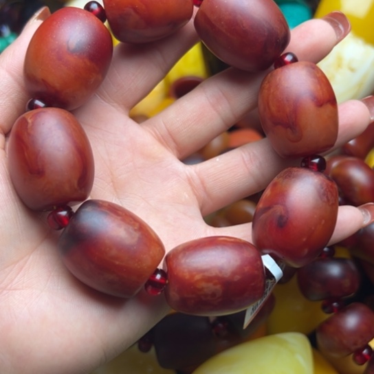 琥珀手串未镶嵌咂****吧蜜蜡