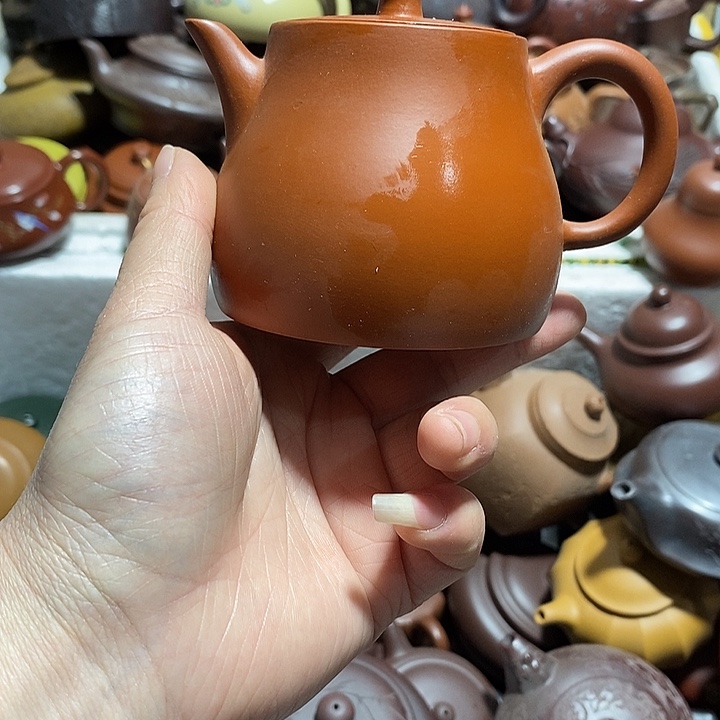 紫砂茶壶微瑕微笑