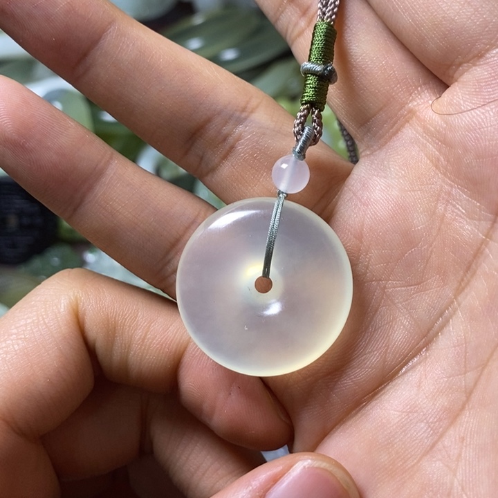 岫玉岫玉颈饰未镶嵌