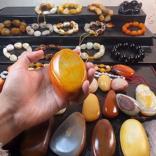 瀚***爷和田玉未镶嵌挂件