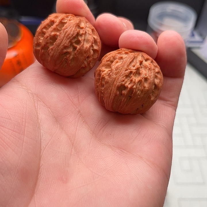 文玩核桃把件粗筋