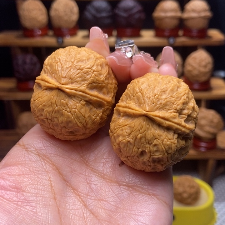 文玩核桃吊坠铁锤7