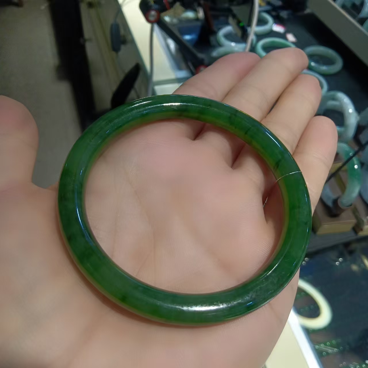 天然和田碧玉手镯0730