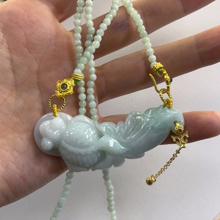 翡翠吊坠(赠链)未镶嵌代编织