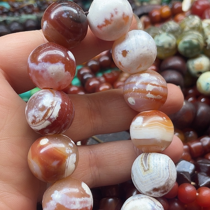 玛瑙/玉髓未镶嵌颈饰