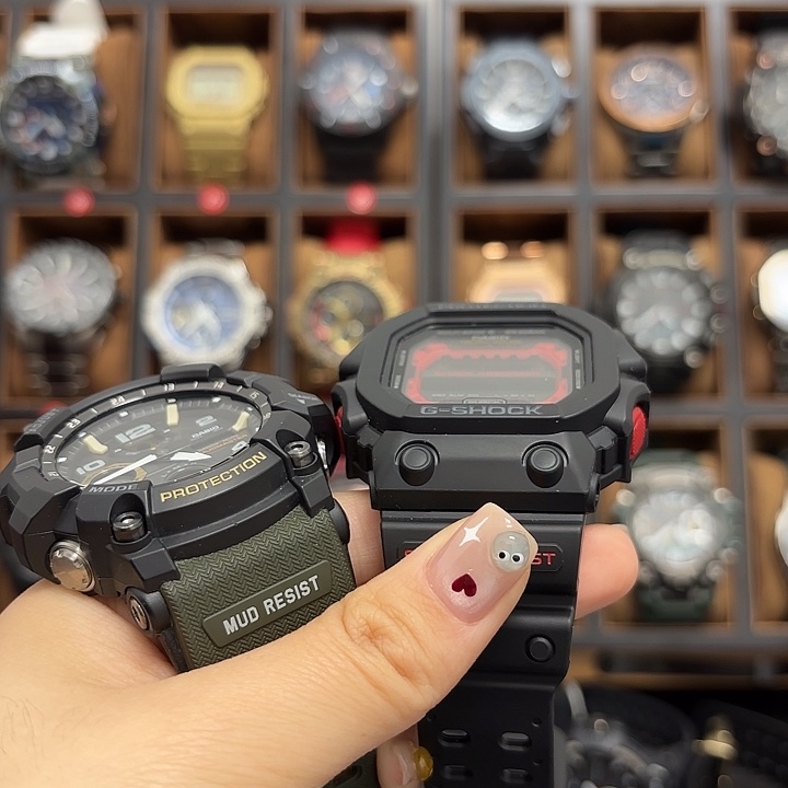 A***瘦两个黑色，绿色男表